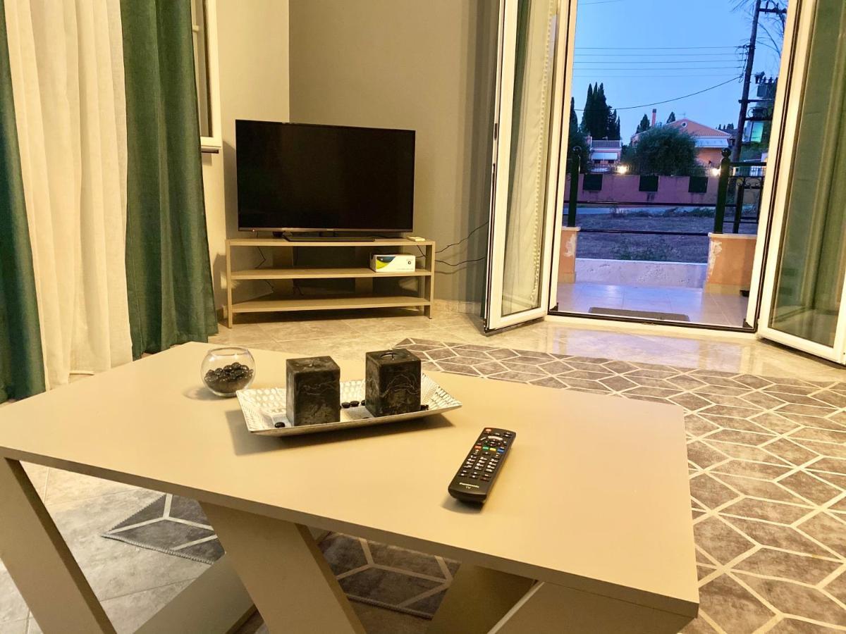 Ivy House Modern Life Near Corfu Town Apartment Kontokali Exterior foto