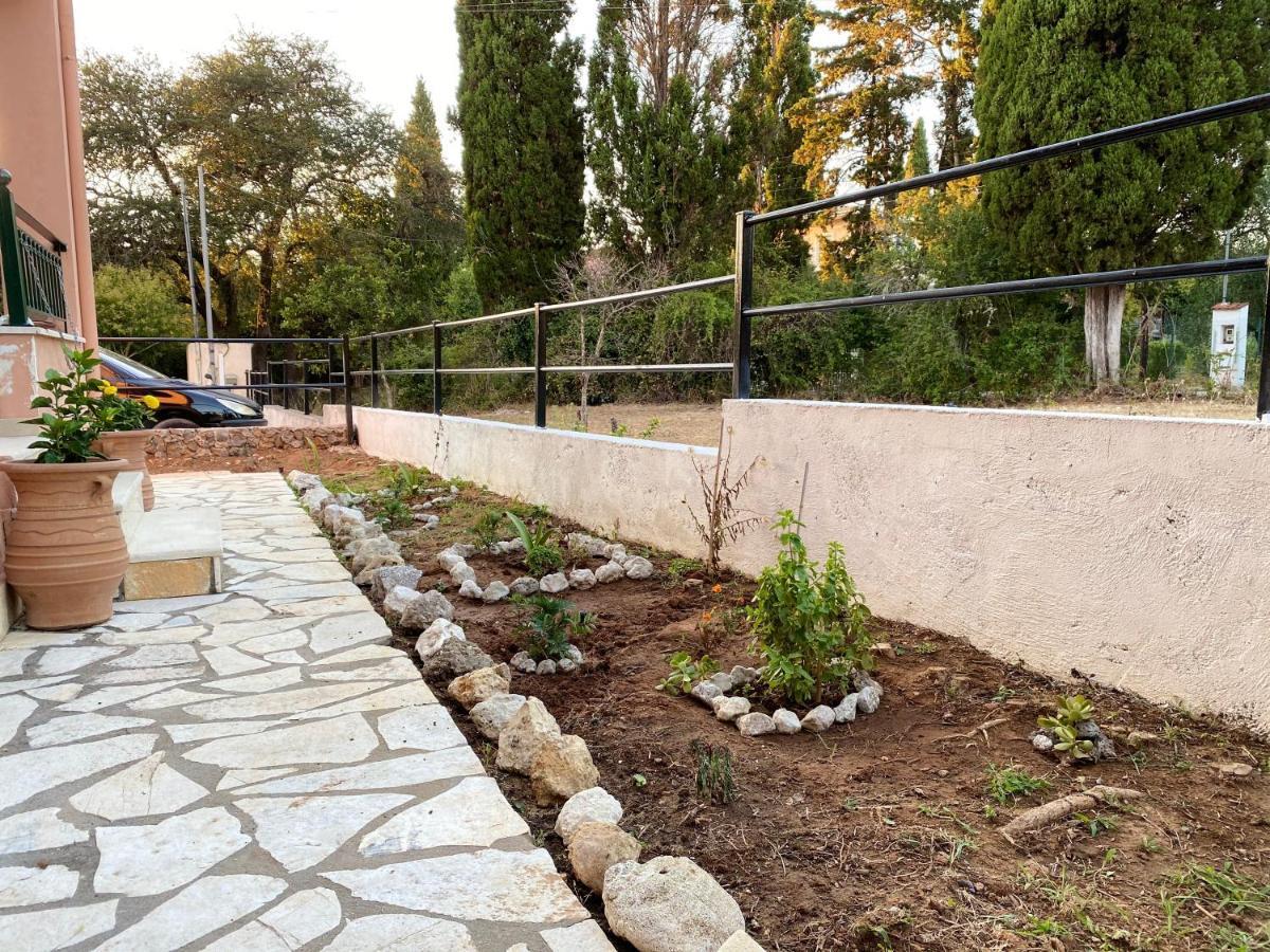 Ivy House Modern Life Near Corfu Town Apartment Kontokali Exterior foto